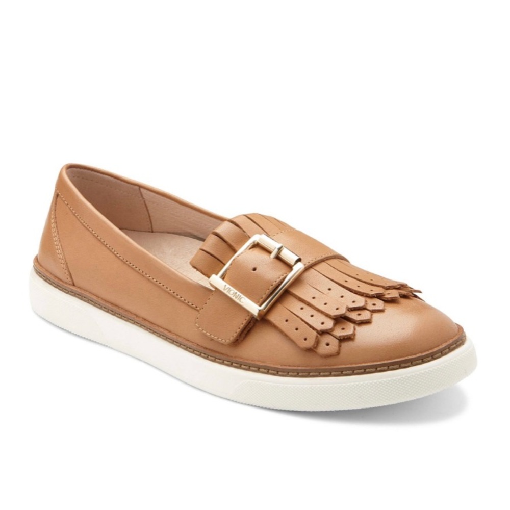 Vionic Cambridge kilt leather orthopedic loafers shoes  in sunny size 11
